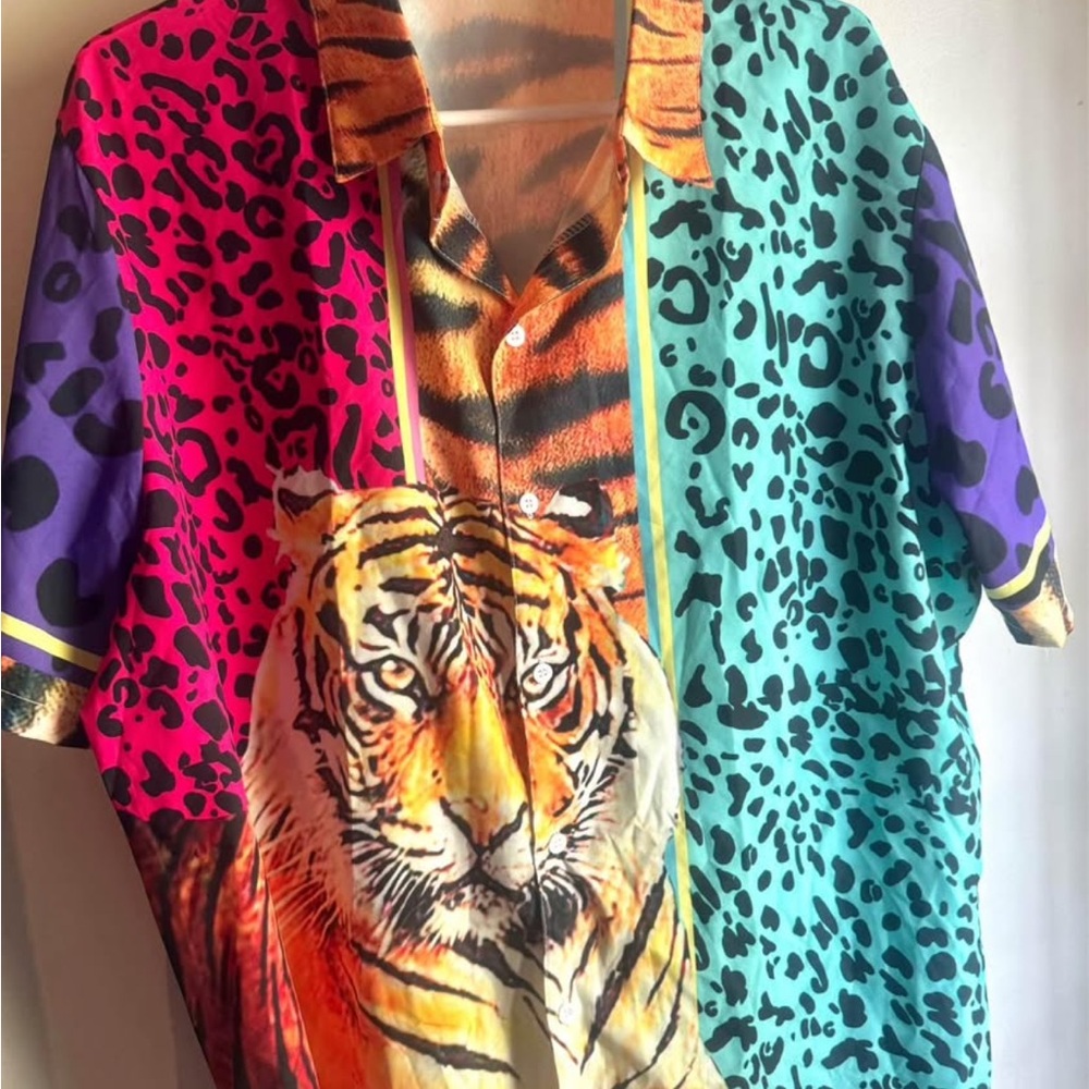 Men’s Leopard Animal Print button up Tiger shirt - multicolour